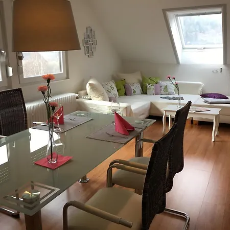 Ferienwohnung Dieser Apartament *